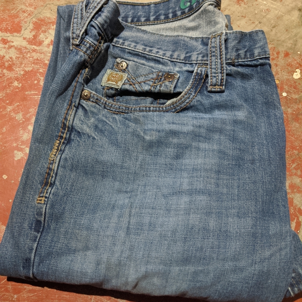 Cinch jeans